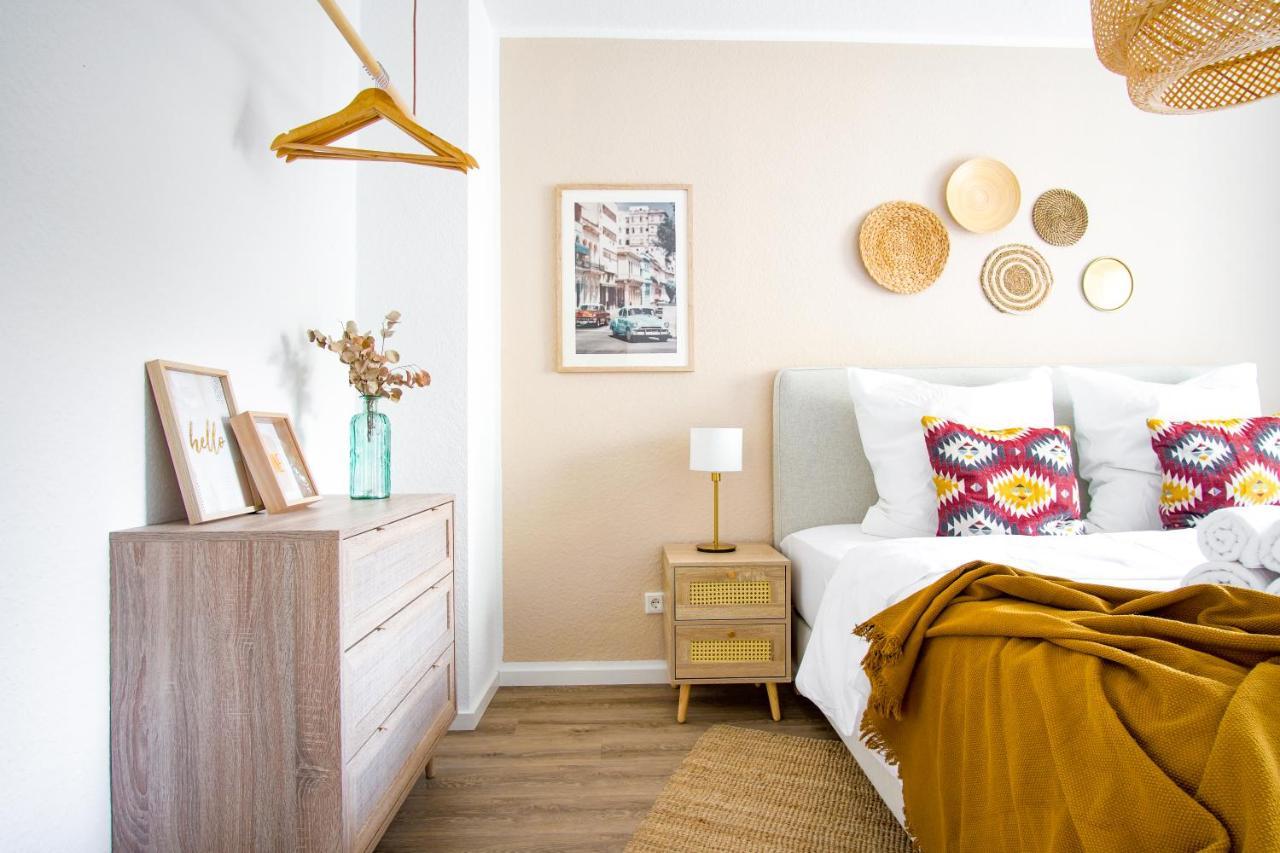 Homefy Come-Together Apartment - Balkon - Aufzug - Free Parking - Smart Tvs Essen Extérieur photo