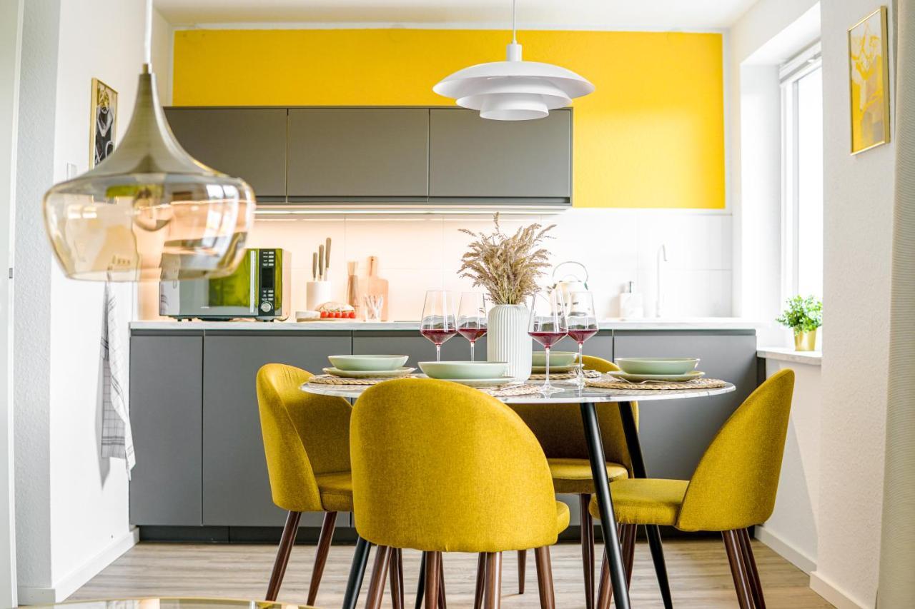Homefy Come-Together Apartment - Balkon - Aufzug - Free Parking - Smart Tvs Essen Extérieur photo
