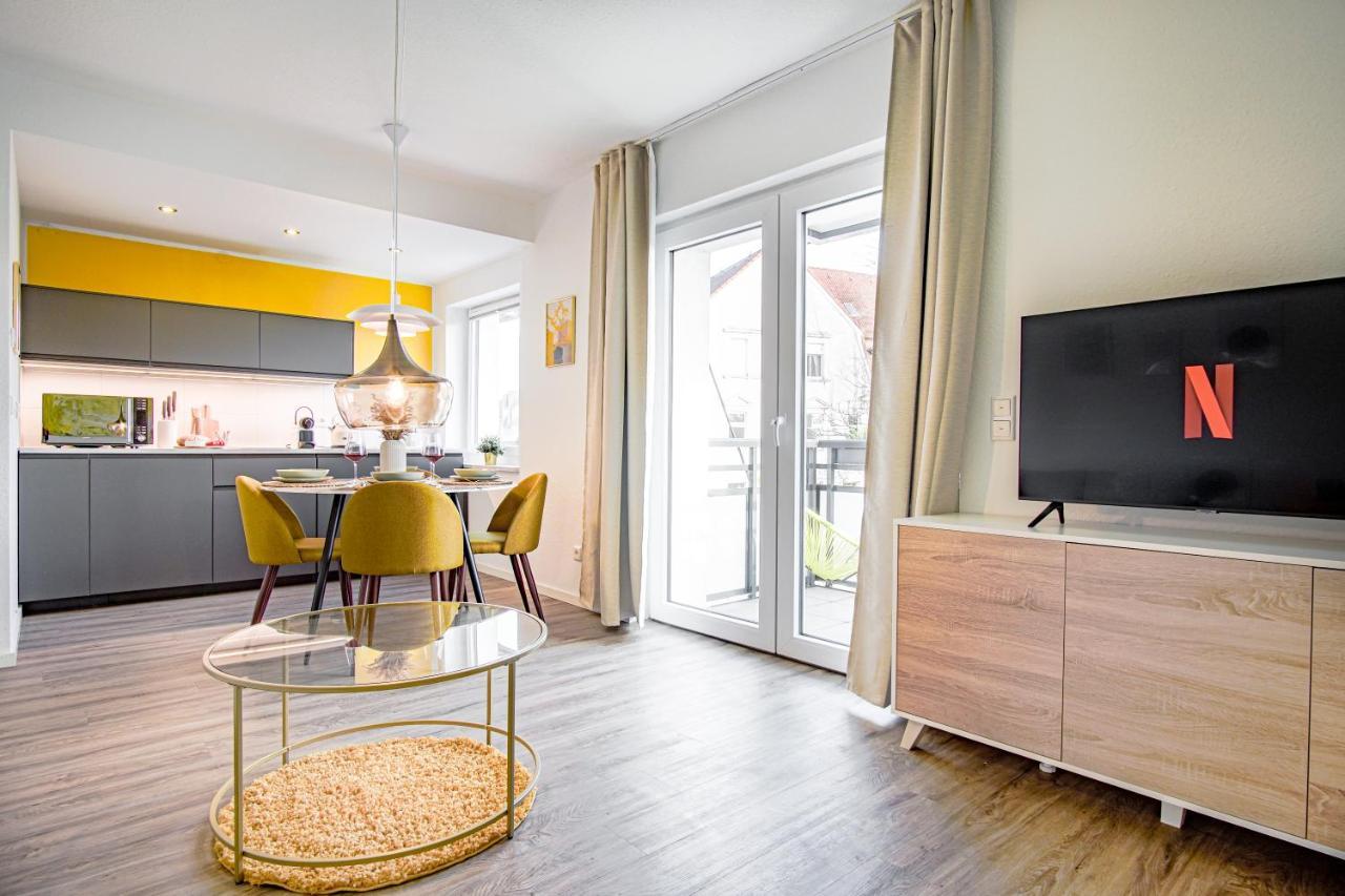 Homefy Come-Together Apartment - Balkon - Aufzug - Free Parking - Smart Tvs Essen Extérieur photo